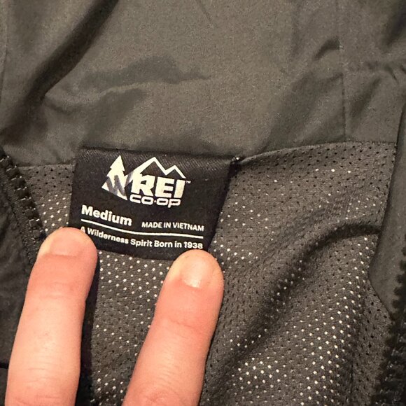 REI Co-op Women's Hooded Rain Jacket – Black – Size M - Picture 4 of 6